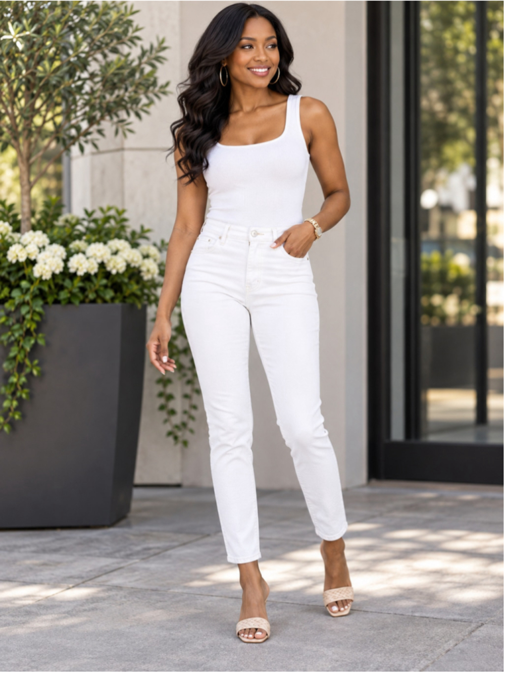 H&M White Button-Fly Slim Fit Denim Jeans – Women’s Size 31